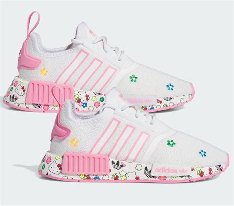 adidas nmd hello kitty.